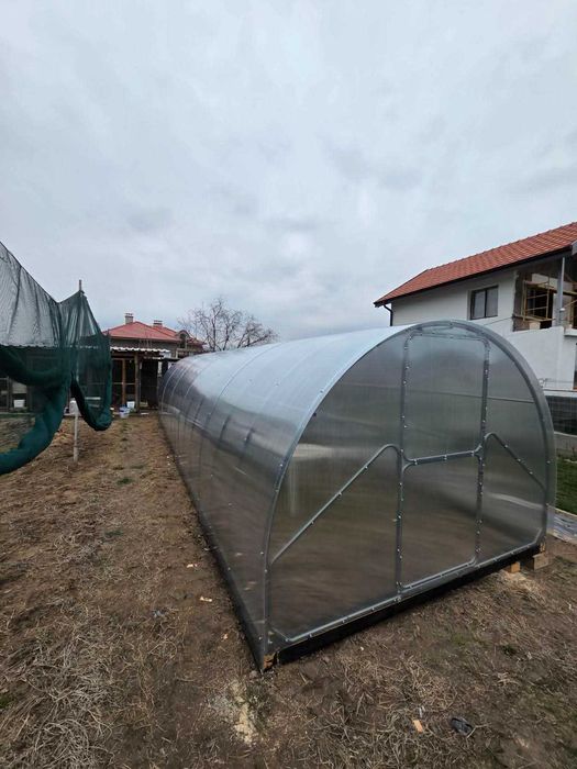 Оранжерии с поликарбонат 3х4— профил 40×20 • без заварки • доставка