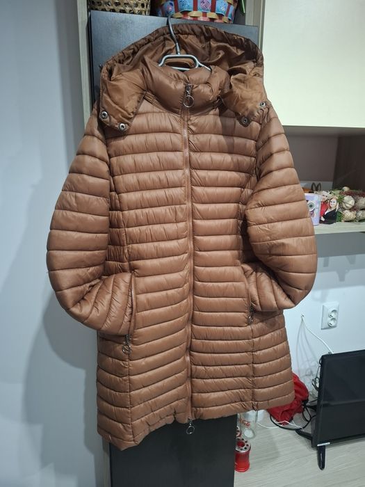 Vând geci sezon toamna-Iarna de dama/barbat