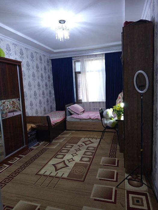 Yangi yetti qavatli uy , Qarshi markazida joylashgan ,Yevro remont