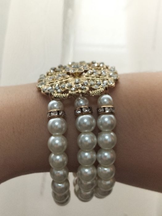 Set elegant colier ( 42 cm) + brățară reglabilă cu perle și cristale