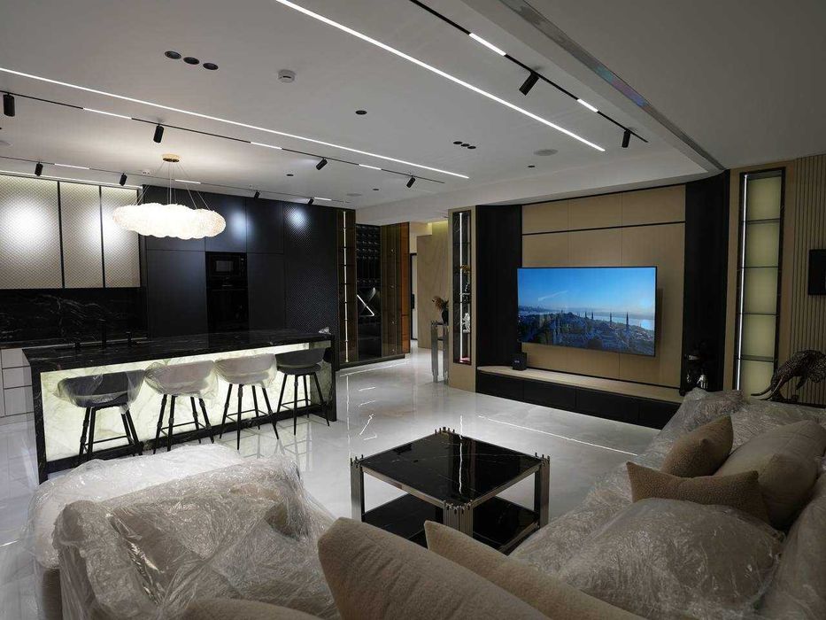 ЖК «NRG U-Tower»
 Шайхантахурский
Tashkent City площадь Дружбы Народов