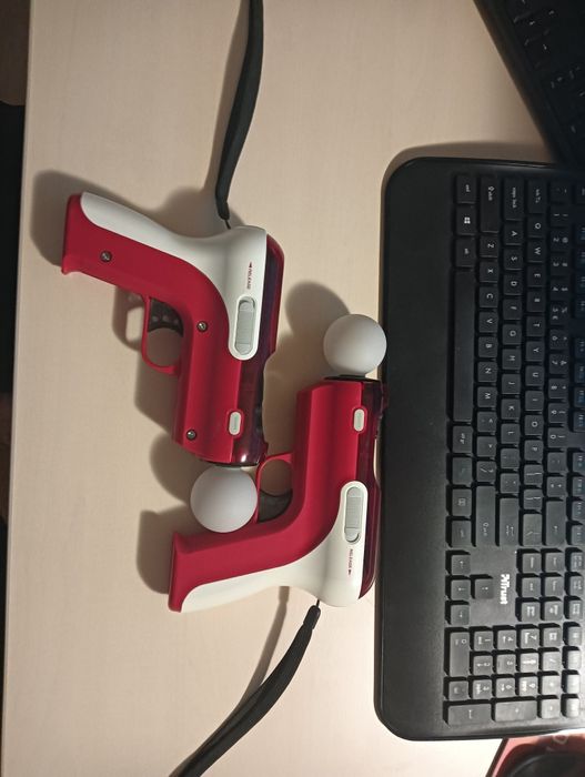 Vând Move / Motion Controller PS3/PS4