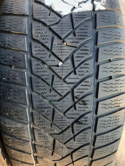 Продам шины. 255/45/20 данлап