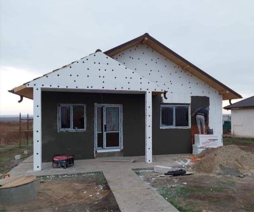 Construim case modulare din panouri sandwich