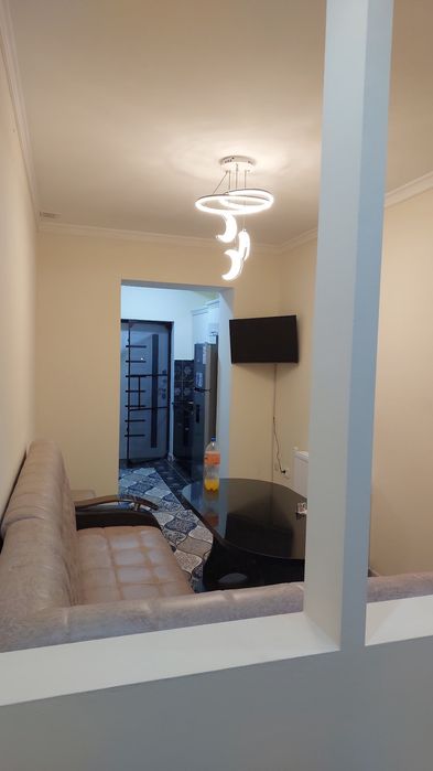 Xazarasp sentrda 3 xonalik dom sotiladi.