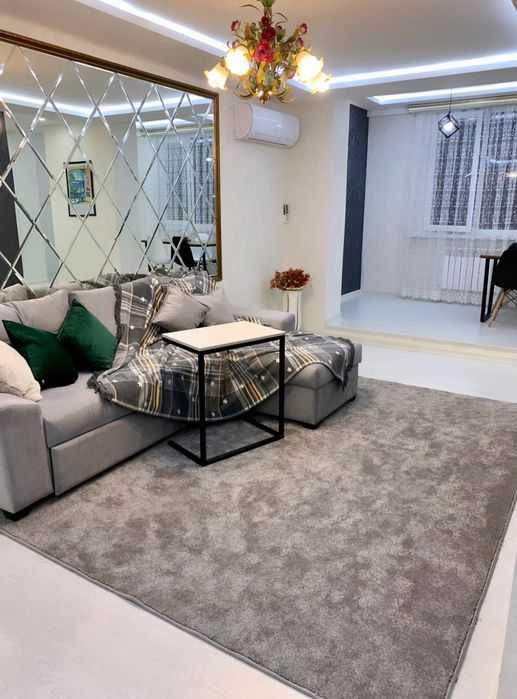 (335) Сдам 2-комн. 2 из 9 Электроаппарат (рынок Рисовый)