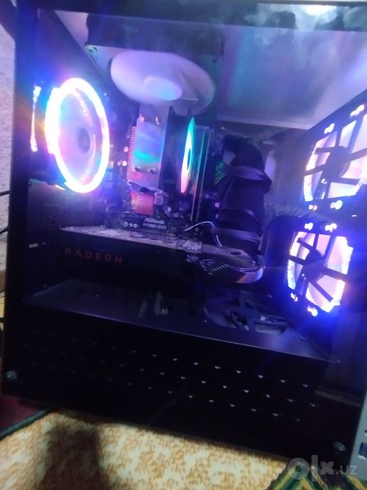 Kompyuter sotiladi. Pc