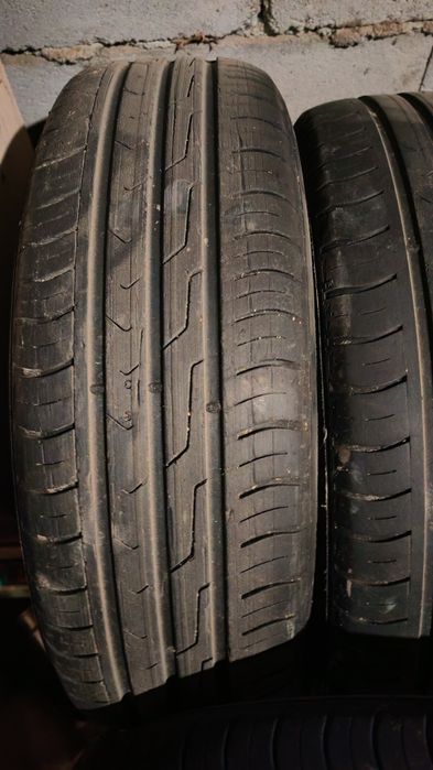 Продам резину.         .