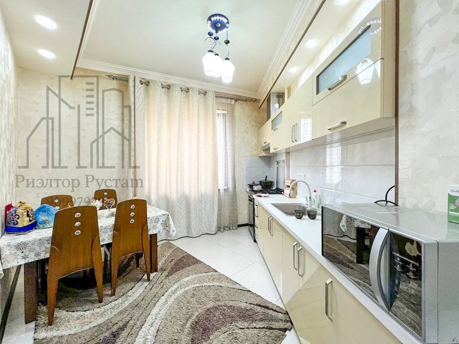 4/4/9 Голден Хаус Паркентски