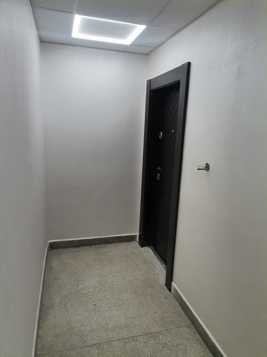 Продава се Тристаен апартамент в Горна Оряховица - 89 кв.м за 1034 €/кв.м - Снимка #2