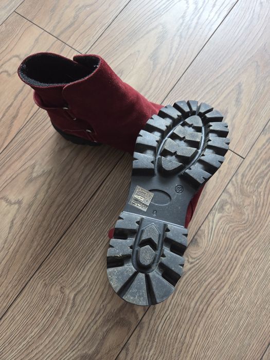 Ghete din piele marimea 35