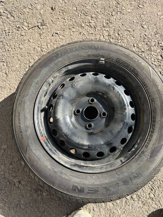 Продам резину с дисками на 15