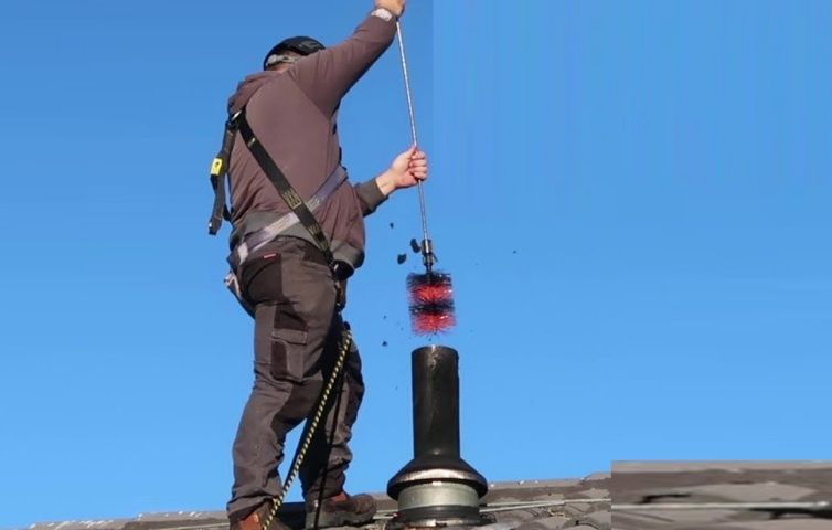 Чистка дымохода труб