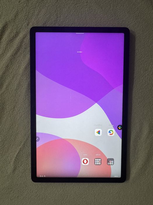 Планшет  Lenovo,черный