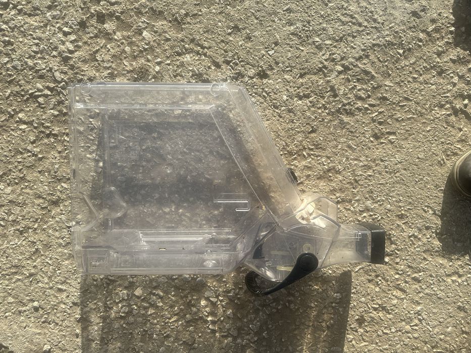 Диспенсъри за ядки