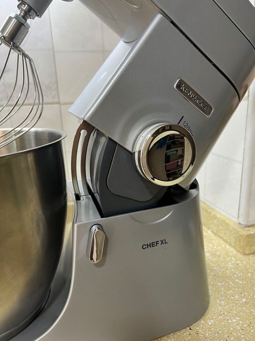 Миксер планетарный Kenwood