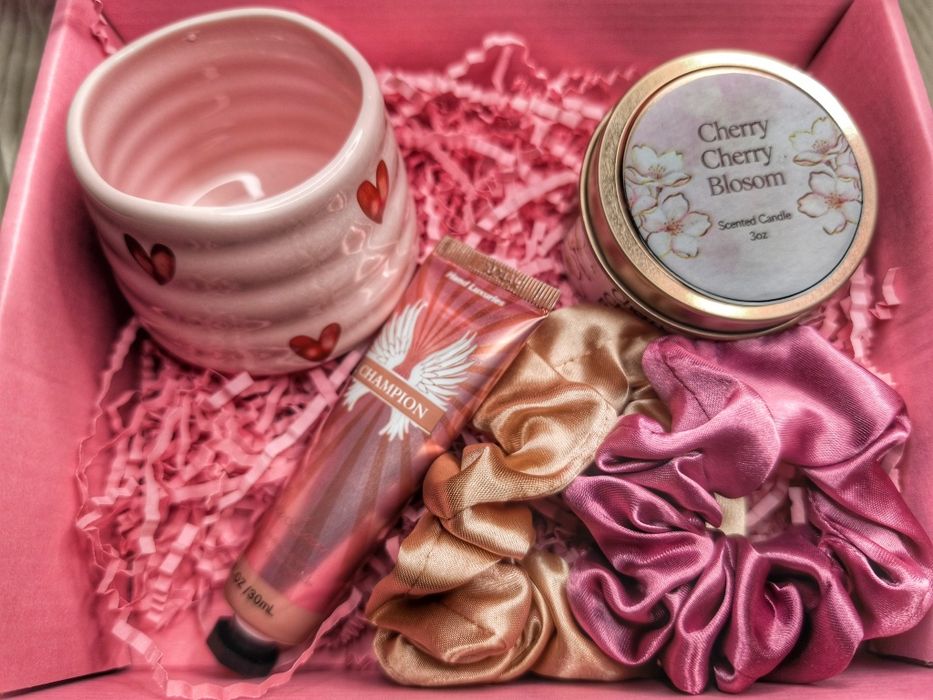 ЛЮБОВ в кутия за любимата ви жена