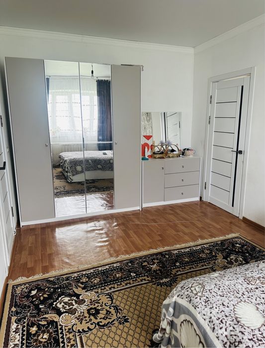 Продам 3 комнатную квартиру