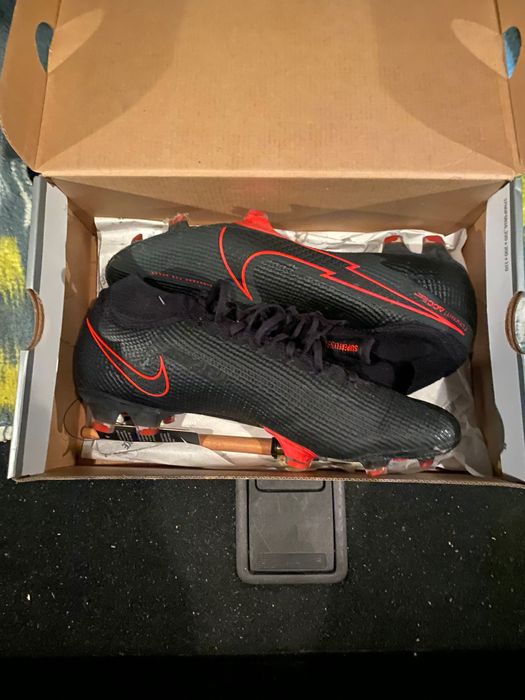 Nike Superfly7 Elite FG 44