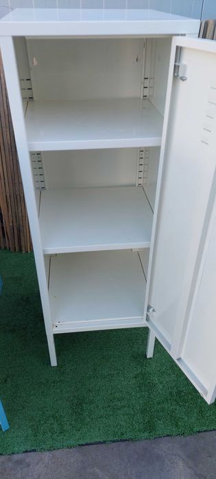 Метални шкафчета