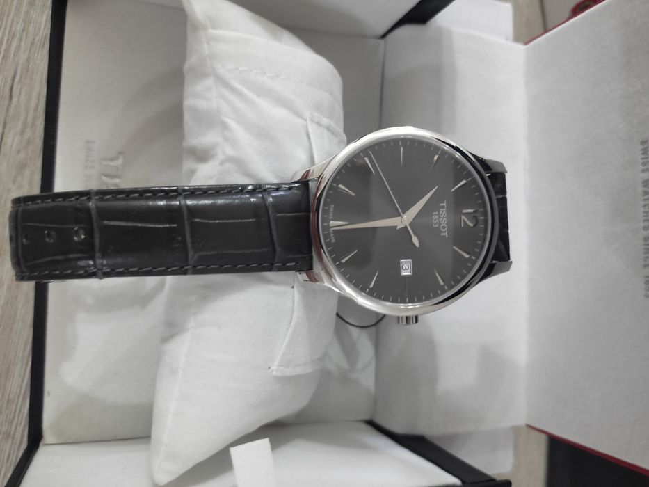 Часы Tissot T063610A