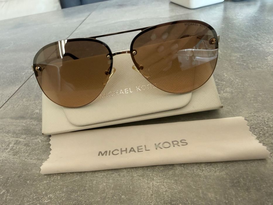 Дамски слънчеви очила Michael Kors