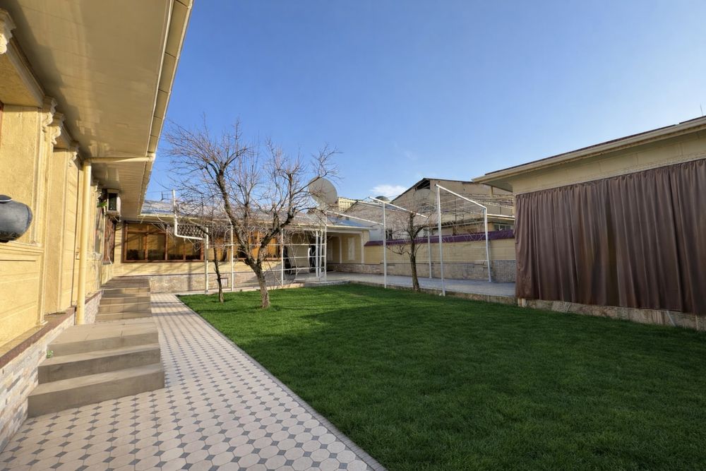 Продаётся дом Бадамзар на Юнусабадском районе