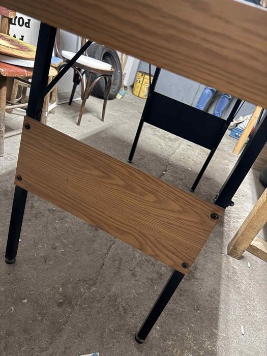 Билярдна маса с щеки и топки-разглобяема,запазена