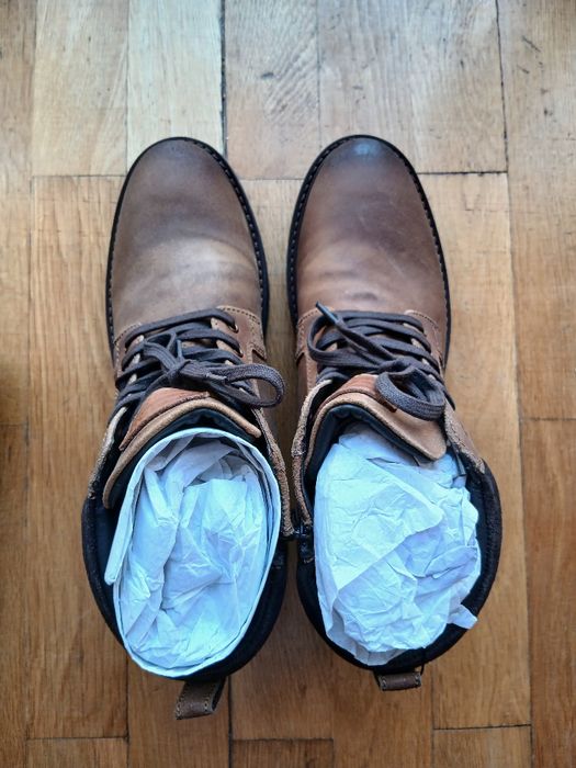 Ghete din piele de vițel,  mărimea 45 ,  400 lei negociabil