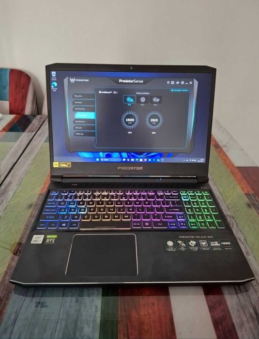 Acer Predator Helios 300 i7  RTX 3070  32GB RAM  1TB SSD