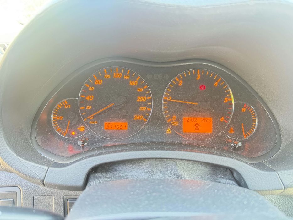 Toyota avensis 2.0 d4d