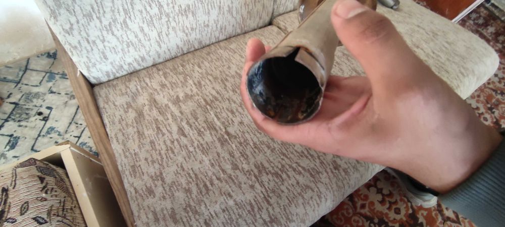 Средно гърне в отлично състояние