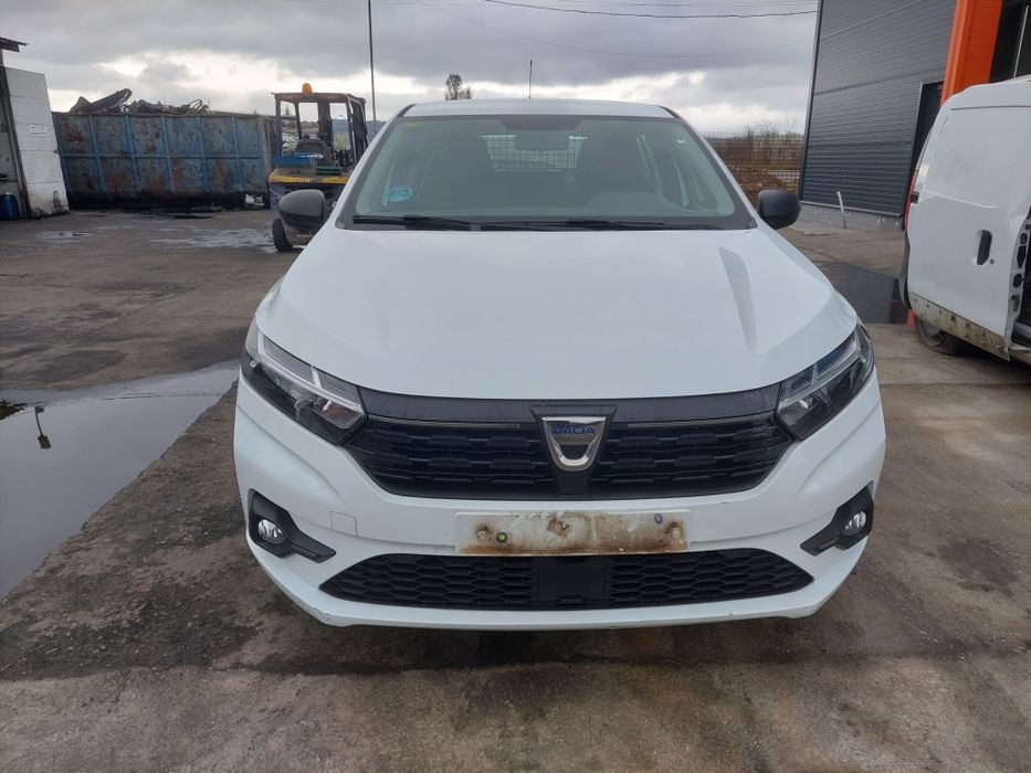 Dezmembram Dacia Sandero 3, an 2022, motor 1.0 tce, cutie manuala