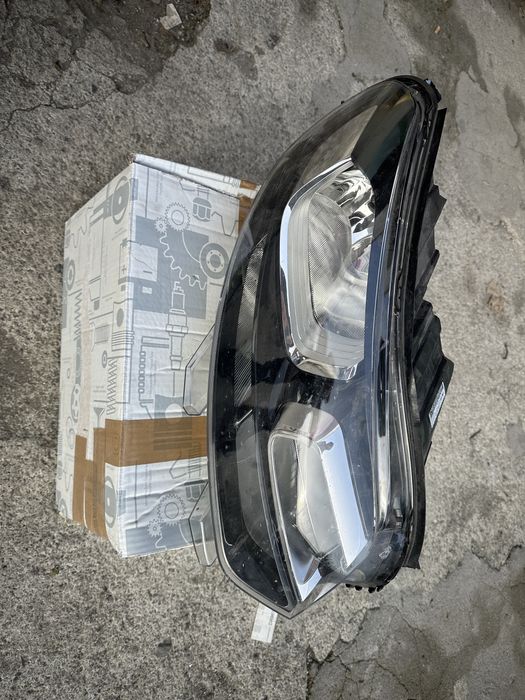 Citroen Jumpy III 3 - десен фар