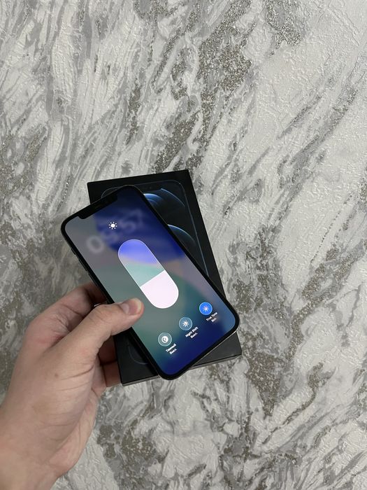 Продам Айфон 12 Про/ Iphone 12 Pro