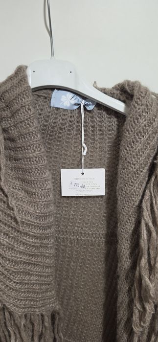 Cardigan lână cu ochiuri largi marime L- XL