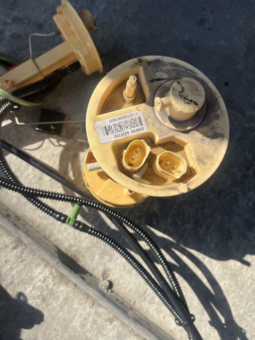 Горивна помпа бмв х5 е70 3.0д bmw x5 e70 pompa 3.0d 235 коня