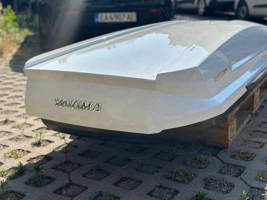 Багажник Автобокс Yakima SkyTour 420 White 420L