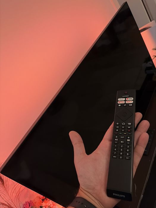 TV Philips Ambilight 108cm