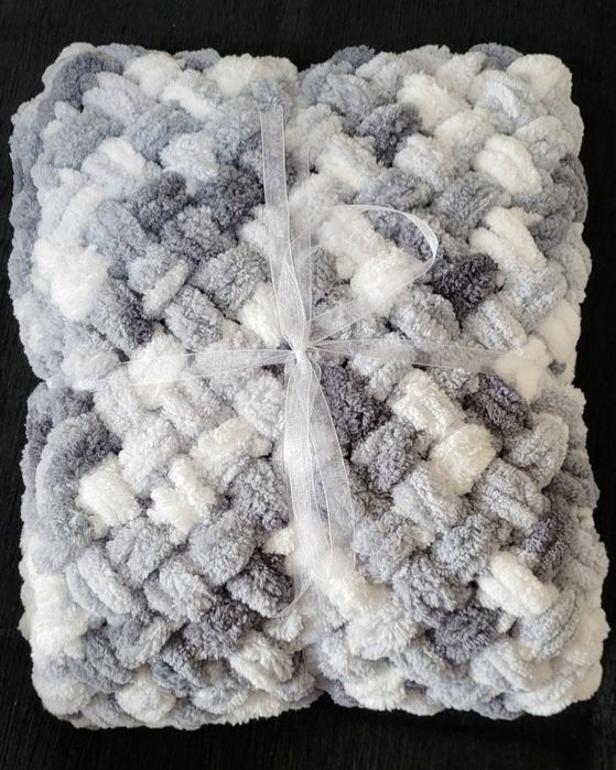 Ръчно плетени бебешки одеяла