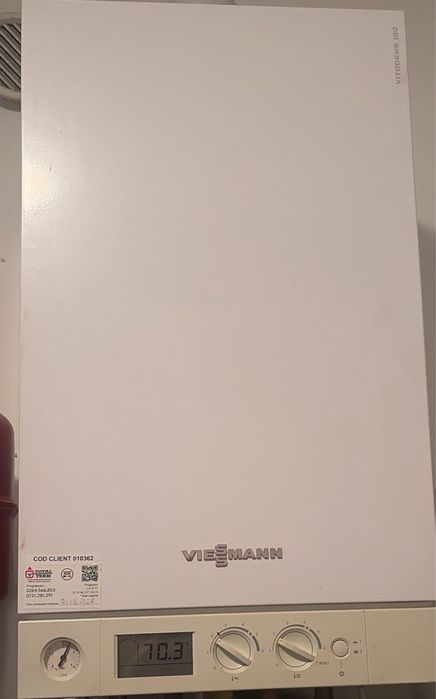 Vand Centrala in condensatie Viessmann 32kw + bolier 200l + pompe recirculare + vase expansiune + kit exacuare