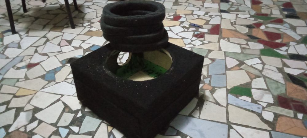 Срочно продаётся ящик от колонки