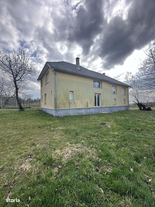 Vând casă cu 5.000 mp teren la doar 65.000€!