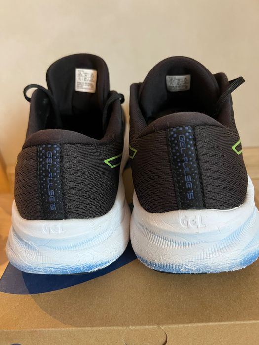 Asics 42 номер по Eu