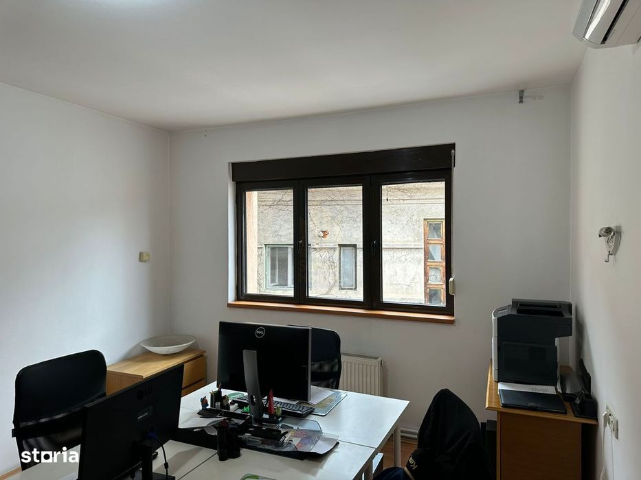 Apartament Renovat 3 Camere Pretabil Birouri *Cotroceni*