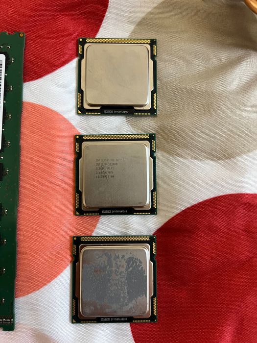 Procesoare pentru PC INTEL CPU x3 bucati