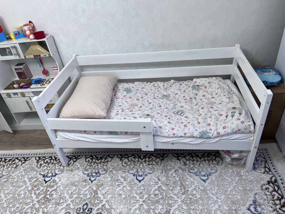 кровать с матрасом 30 тыс