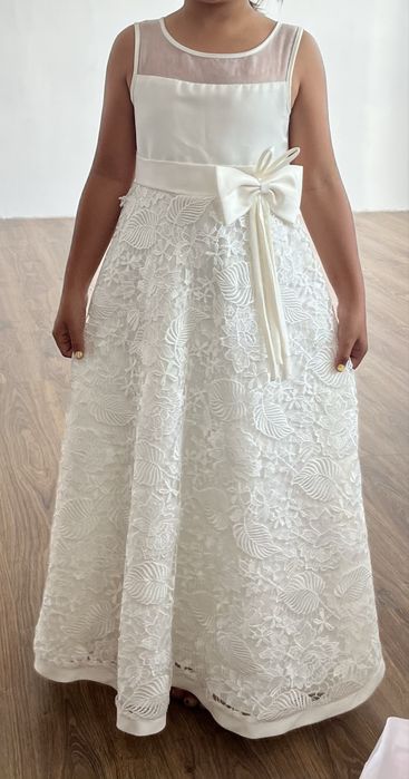 Продам платье на девочку