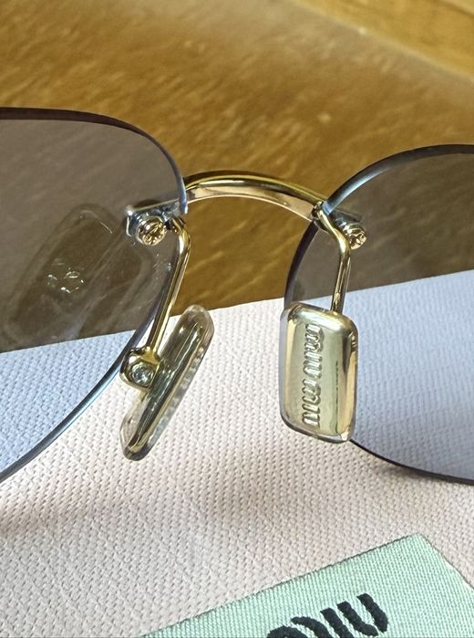 Miu Miu слъчеви очила
