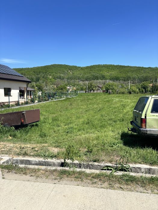 Teren 750 m intravilan Balotesti , comuna Izvorul Barzii